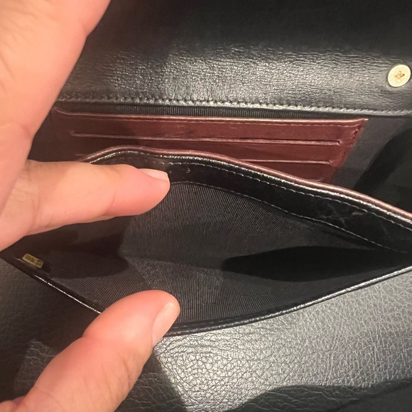 (Almost) vintage pre-loved Chanel quilted wallet (aftermarket chain strap added) - Picture 14 of 17